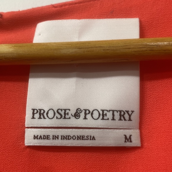 Prose & Poetry Cropped Short Puffy Sleeves Back Zipper in Raspberry Red size M - Picture 2 of 9